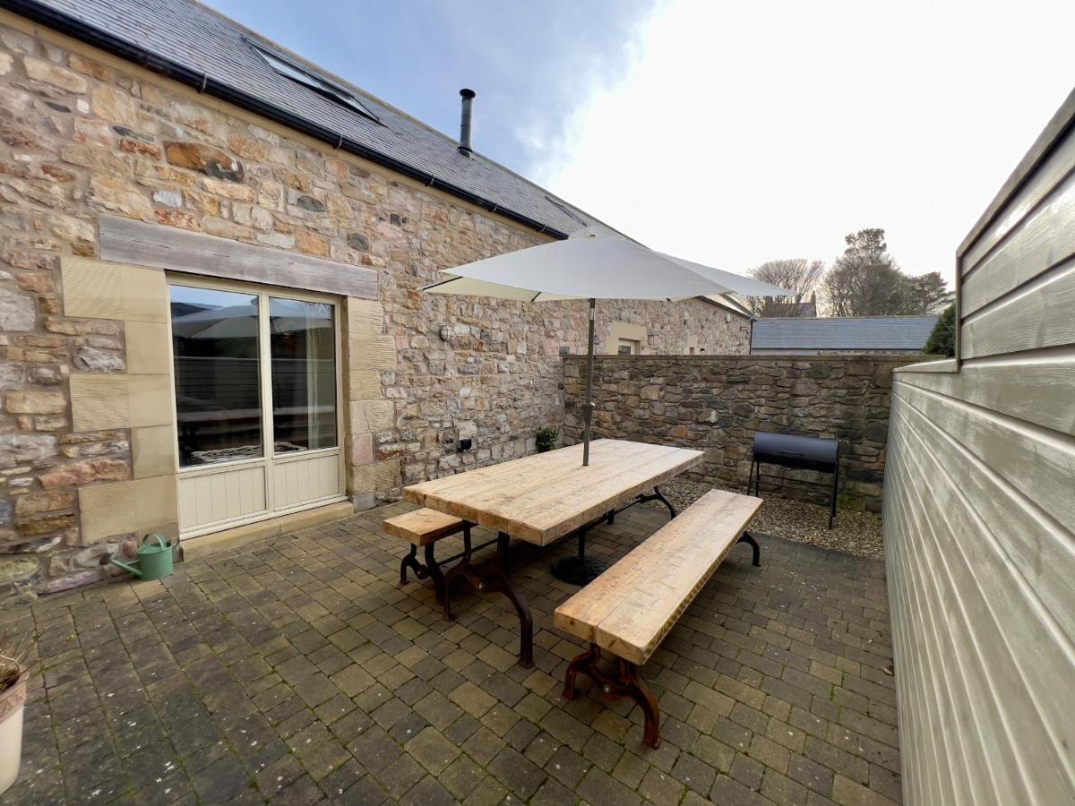 The Chimney Villa Bamburgh Exteriör bild